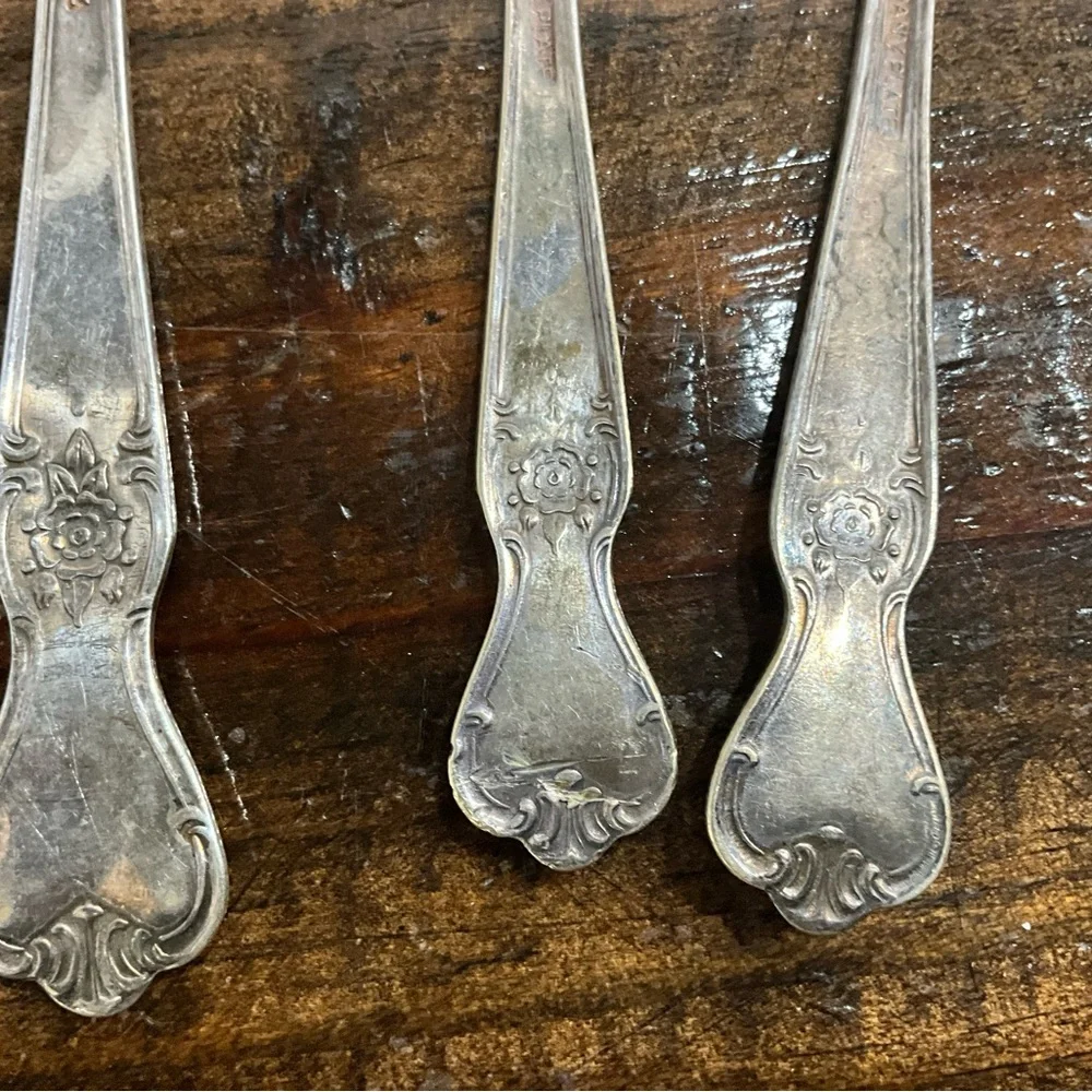 Vintage Lot of 5 Old Company Plate Spoons 3 Tablespoons 2 Teaspoons